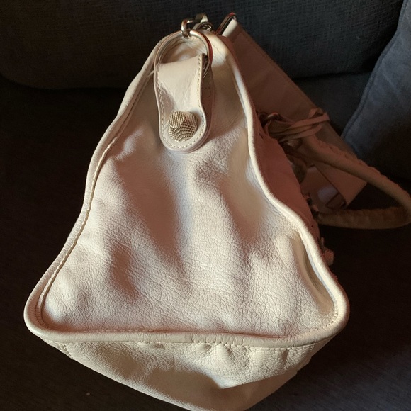 🌸🌸🌸SOLD 🌺🌺🌺Balenciaga large bag 💼. - Picture 11 of 13